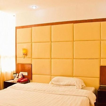 City Star Chain Hotel Гуанчжоу Экстерьер фото